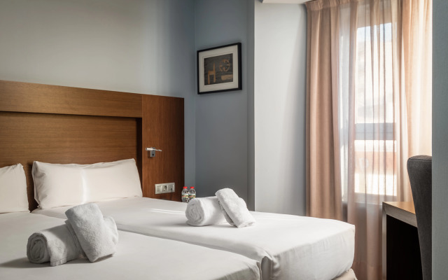 Hotel Madanis Liceo