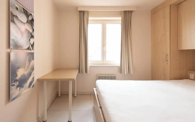 Apartment in Middelkerke With Stunning Views