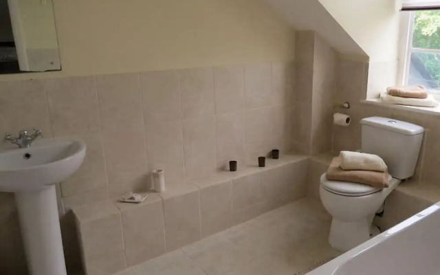 Eagle Lodge Rooms