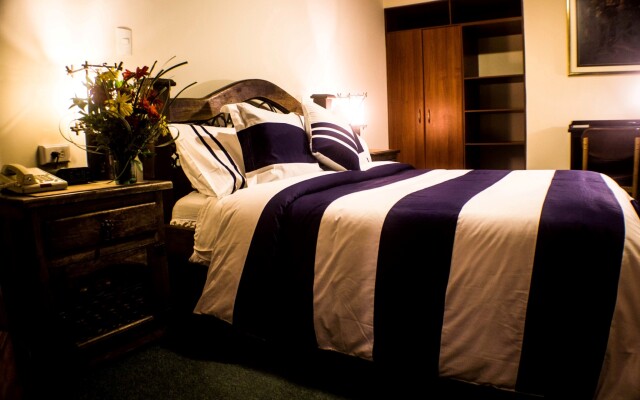Charlies Place Hotel & Spa