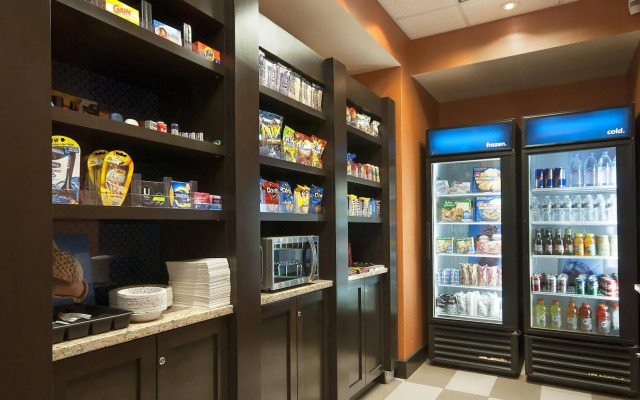 Hampton Inn & Suites Seneca-Clemson Area