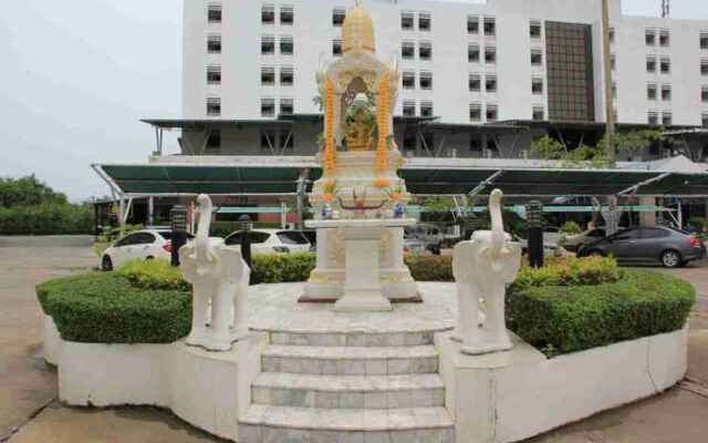 Grand Royal Plaza Hotel Chachoengsao