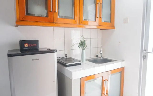 Homey And Cozy Studio Apartment Margonda Residence 2
