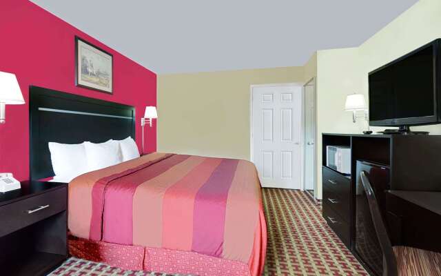 Days Inn by Wyndham Savannah