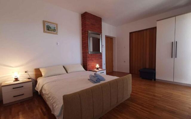 Apartment in Crikvenica 40977