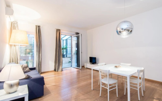 RSH Apartment Terrace Sistina A