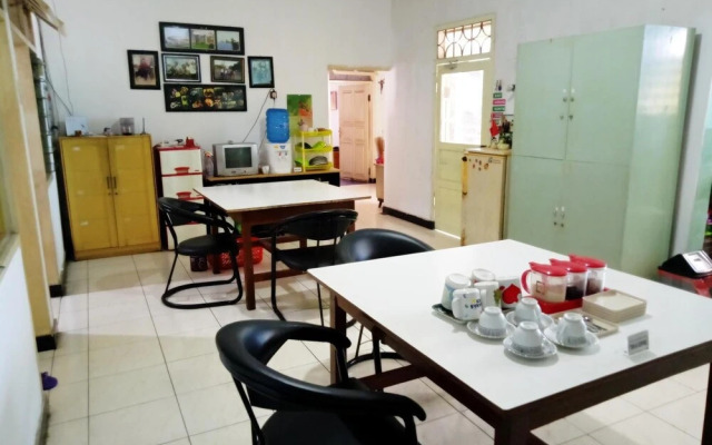 Moshi-Moshi - Hostel