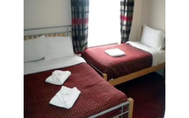 Royal Guest House 2 Hammersmith