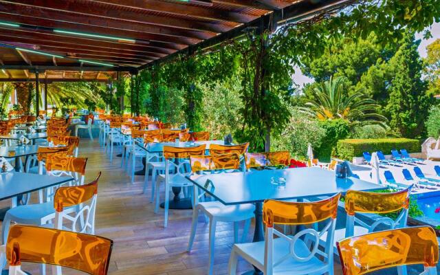 Philoxenia Hotel