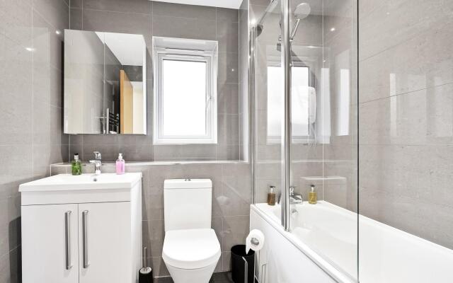 London Heathrow Living Serviced Apartments - Apt 1