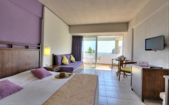 Porto Angeli Beach Resort – All Inclusive