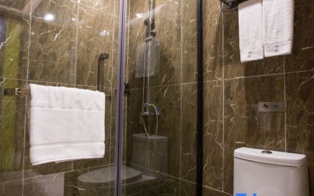 CHEERMAY Hotel (Longhushan Scenic Area Visitor Center)