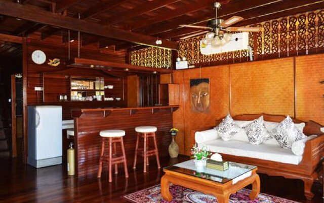 Beach Front Villa at Green Coconut Village (A1)