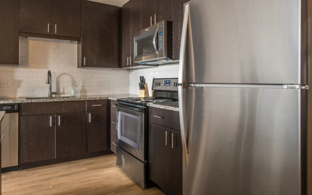 FRONTDESK The Point at Tamaya Apts Jacksonville