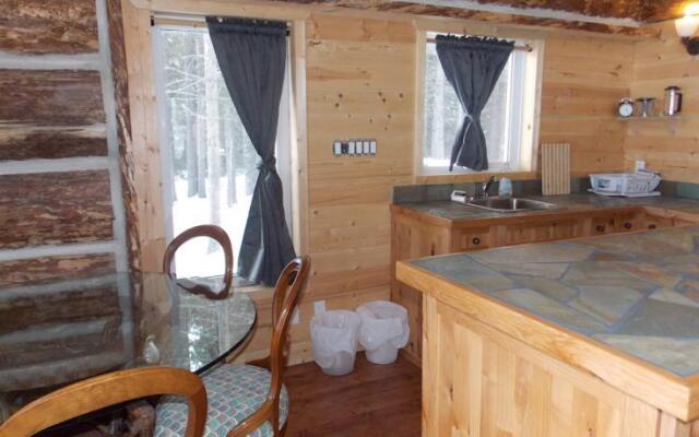 Beaverfoot Lodge & Resort