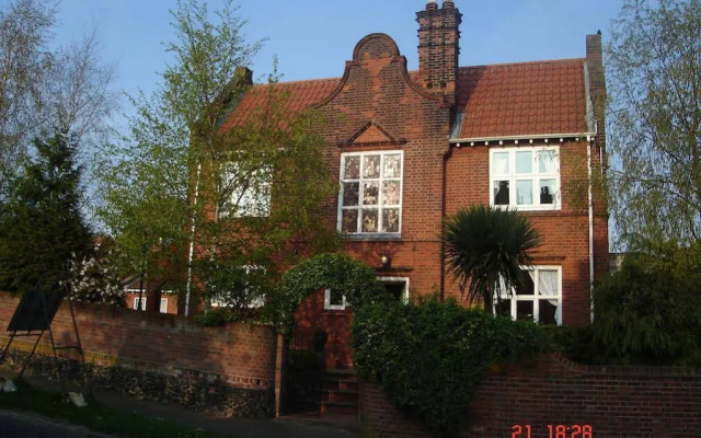 Hill House Guest House