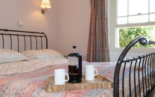 Glen Cottage