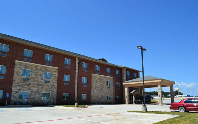 Red River Inn And Suites
