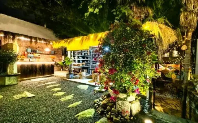 Gu Ruomin Residence