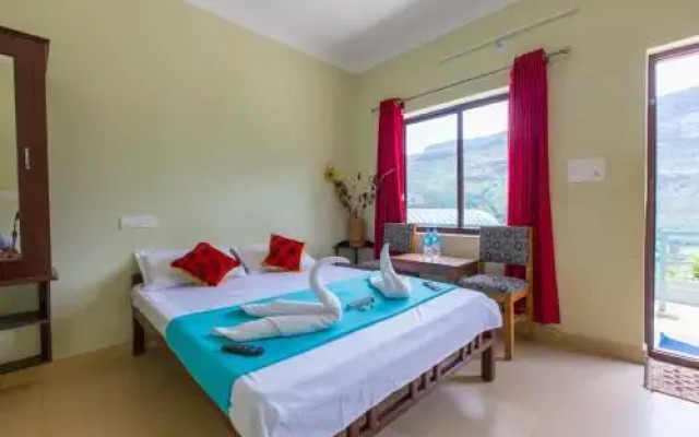 Mountain Hut Resorts