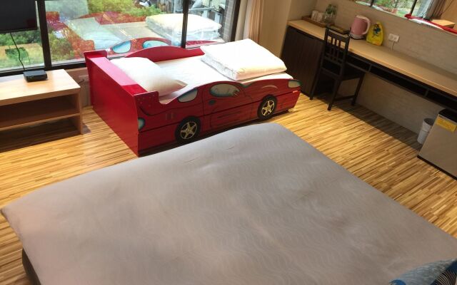 Ruo Shui Hotspring Hotel