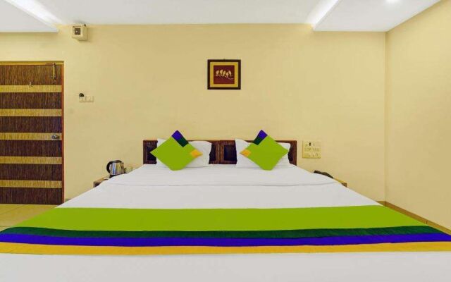 Treebo Surya Comforts, 200 Mtrs From Kolhapur Railway Station