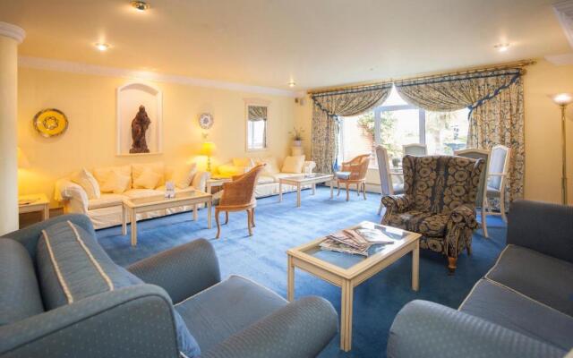 The Walnut Tree Hotel