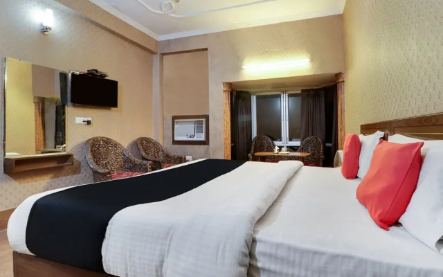 Capital O 43516 Dream World Resort