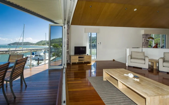 Waters Edge Townhouse 4