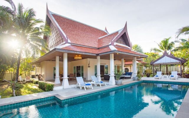 Tropical Thai Style 4BR Pool Villa Fanny