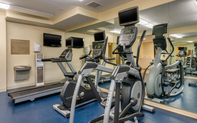 Candlewood Suites Ft Myers I-75 by IHG