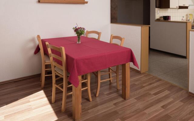 Spacious Apartment in Wehrhalden near Cross Country Skiing