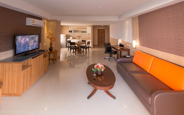 Dynasty Grande Hotel