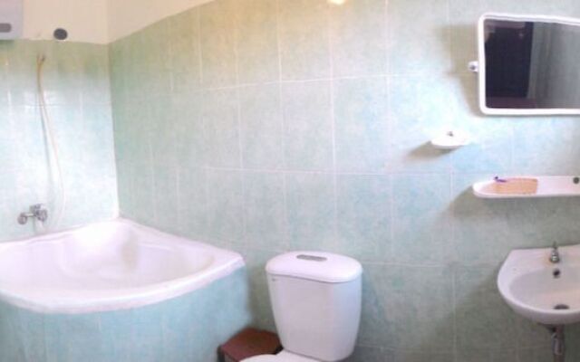Thuy Lan Hotel