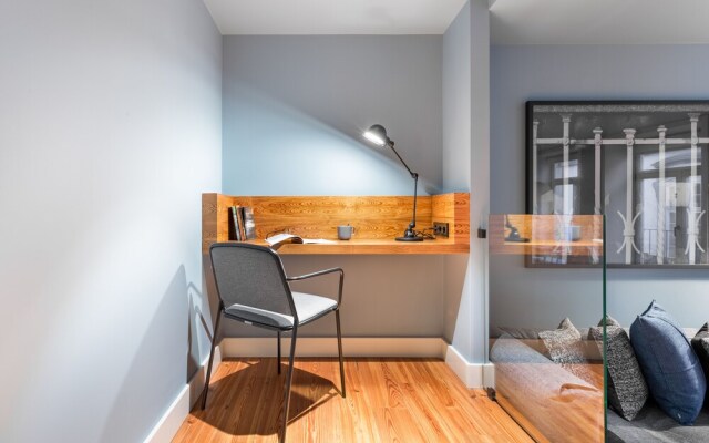 ALTIDO Smart Self Check-In 2-BR Apartment in Porto