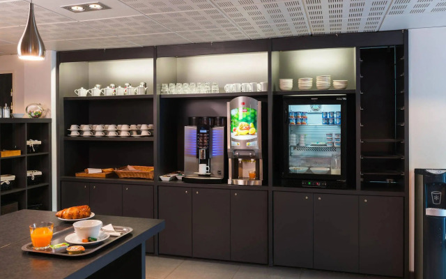 Ténéo Apparthotel Bordeaux Merignac - Aeroport