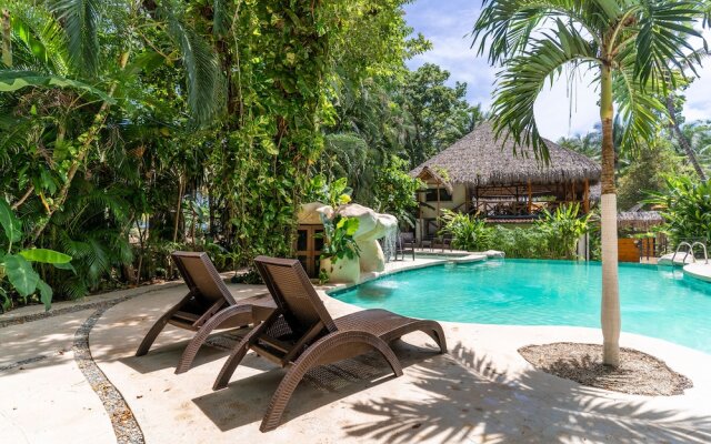 Banana Beach Hotel