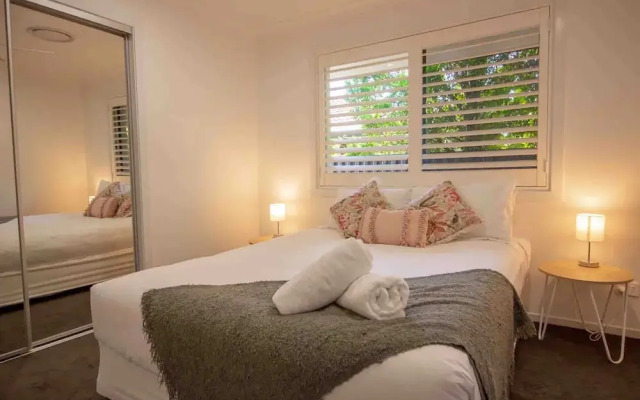 Holiday Home with Pool and Mini Golf