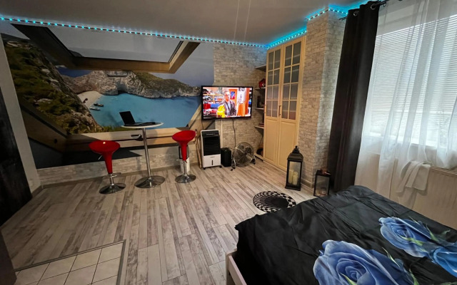 MONFas APARTMENT HOSTIVAŘ