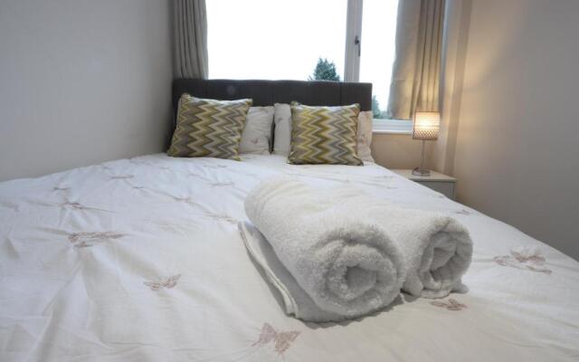 Birmingham Necairport Interchange Shortstay Homebase