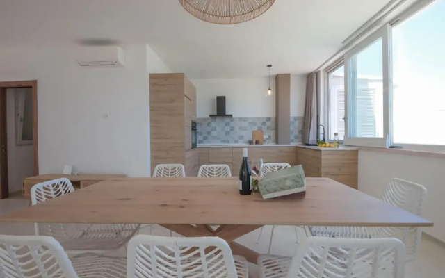 TD Villa Maestrale Luxury Pool Sea View