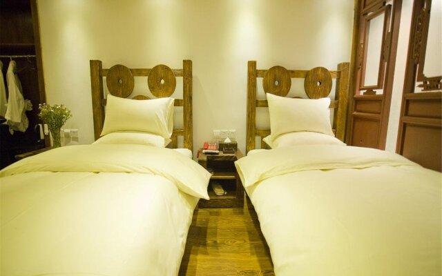 Lijiang Happy Yufu Inn