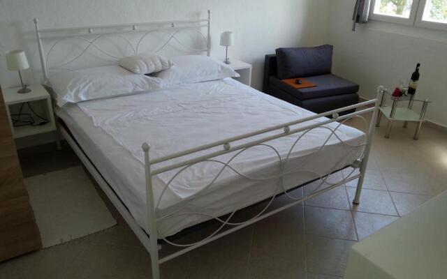 Studio Apartment Luce