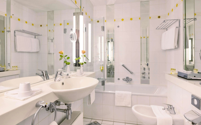 Best Western Premier Grand Hotel Russischer Hof