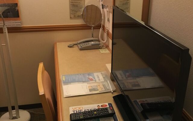Toyoko Inn Ikebukuro Kitaguchi 1