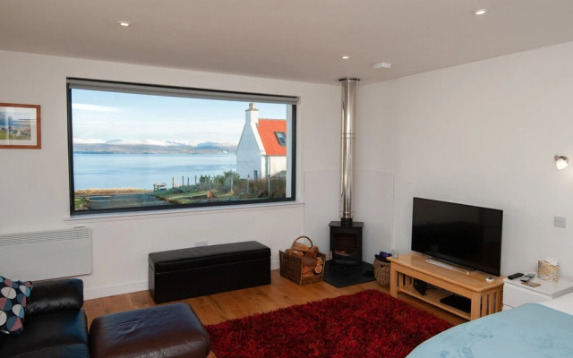 Croft 7 Geary Self Catering Studio