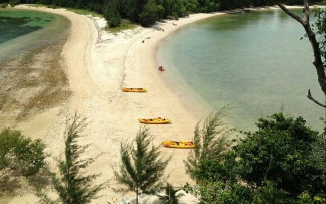 Sunborneo Island Resort
