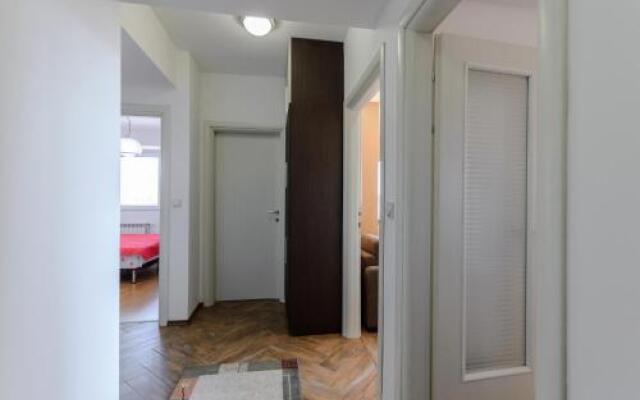 Aries Apartments