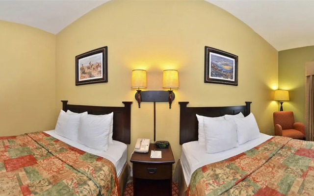 Sleep Inn & Suites