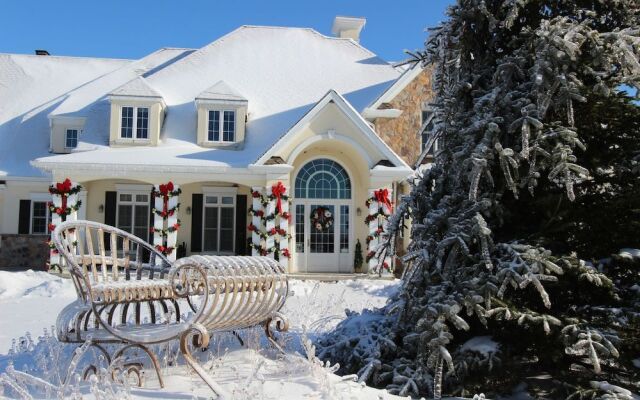 Stone Edge Estate Bed & Breakfast